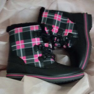 **SALE** MINT Black n Pink Women's AB ATHLETECH Winter Boots w THERMO LITE